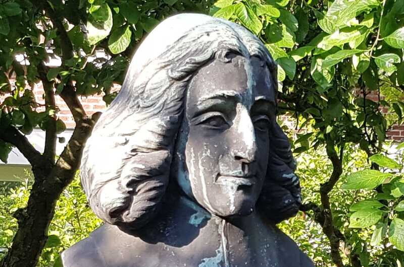 Bezoek Het Spinozahuis